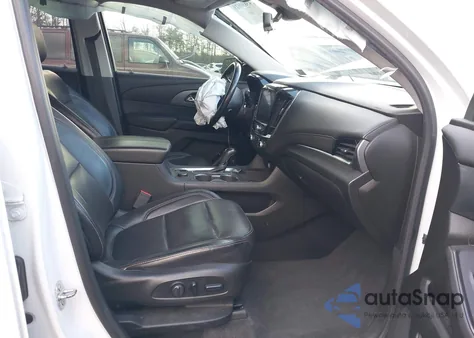 2018 Chevrolet Traverse Premier z USA, uszkodzony, nr VIN 1GNERKKW8JJ258147